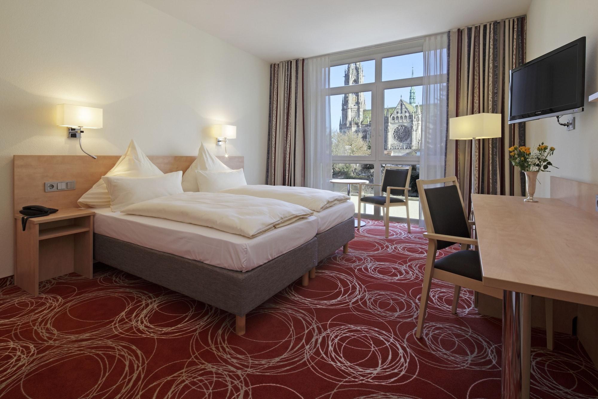 Hotel Loewengarten Speyer Szoba fotó