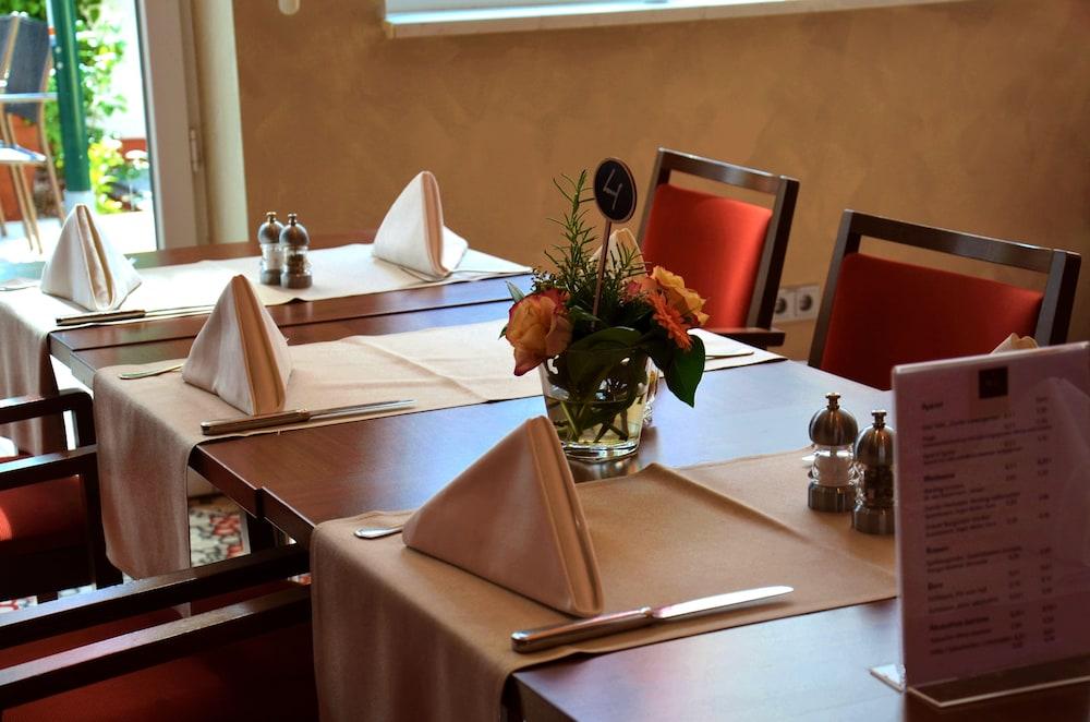 Hotel Loewengarten Speyer Kültér fotó